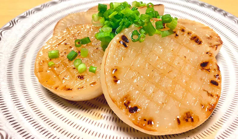 สูตร ‘สเต็กหัวไชเท้าทอด’ หวานฉ่ำ! เมนูทำง่าย รวดเร็วทันใจใน 3 ขั้นตอน
